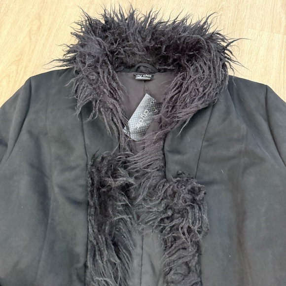 NWT Size 18 M Black City Chic Indie Jacket Fake Fur Outline & Sleeves - Picture 6 of 16